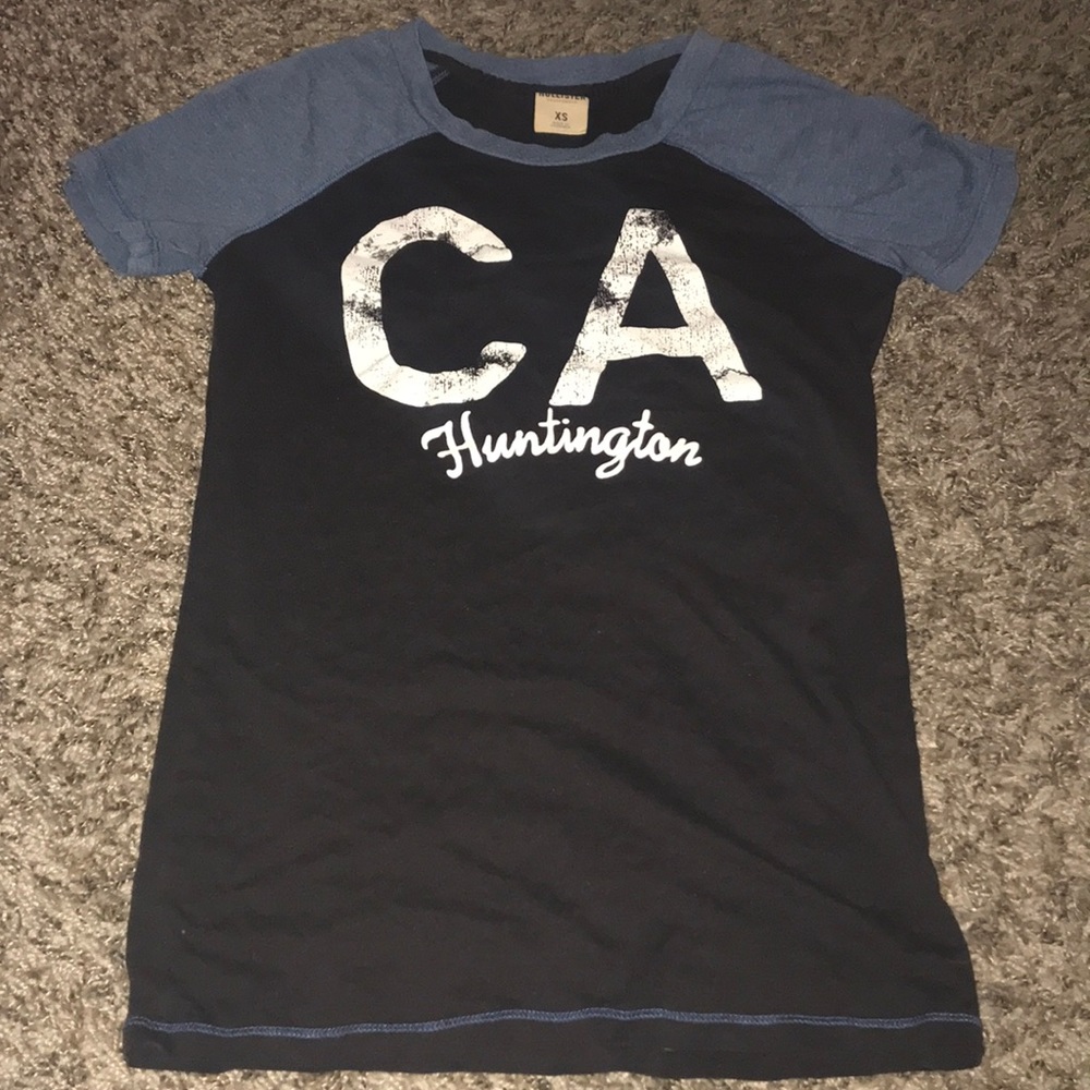 Hollister Huntington CA Tee